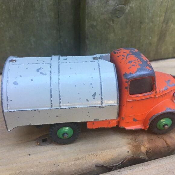 Vintage 1962 DINKY Toys Bedford Meccano Ltd Dome Dump Truck with lift loader - Picture 2 of 9